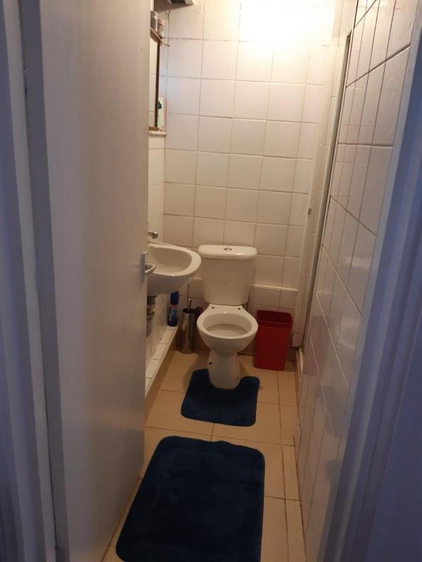 Pensión Girly House Female Only Nottinghill Londres